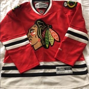 Used blackhawks Jersey, official, no name on back!